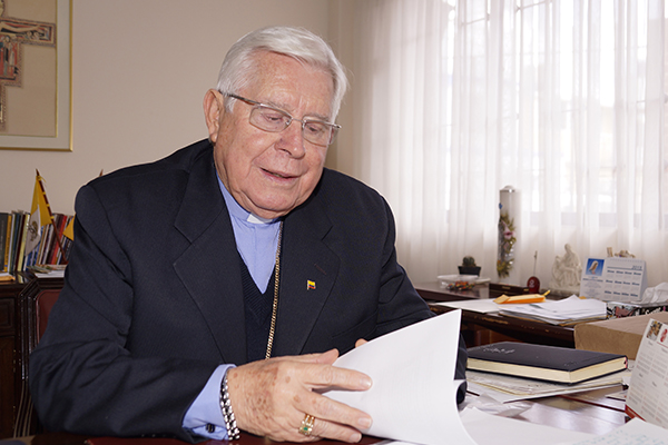 Monseñor Héctor Gutiérrez Pabón